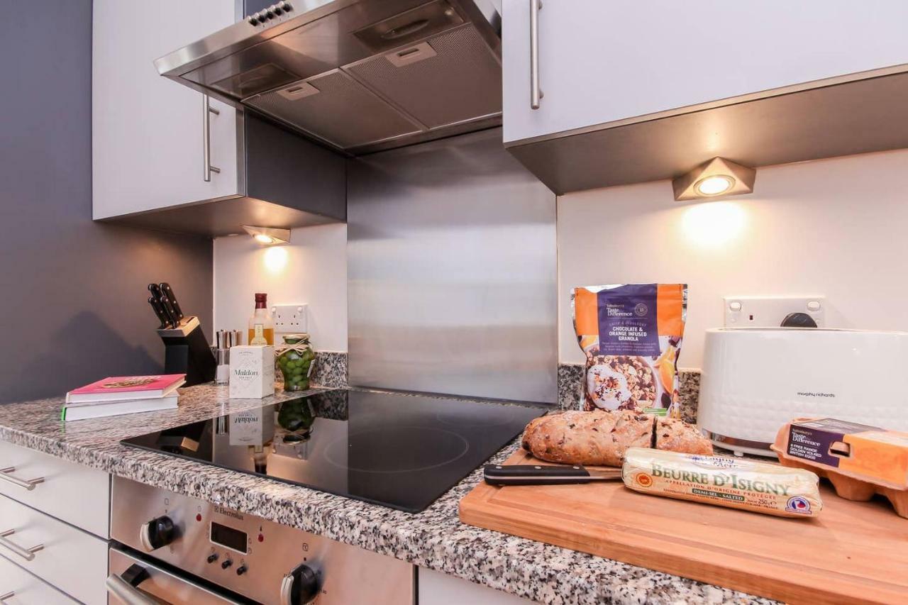 Oxfordshire Living - The Lewis Apartment - Oxford Bagian luar foto