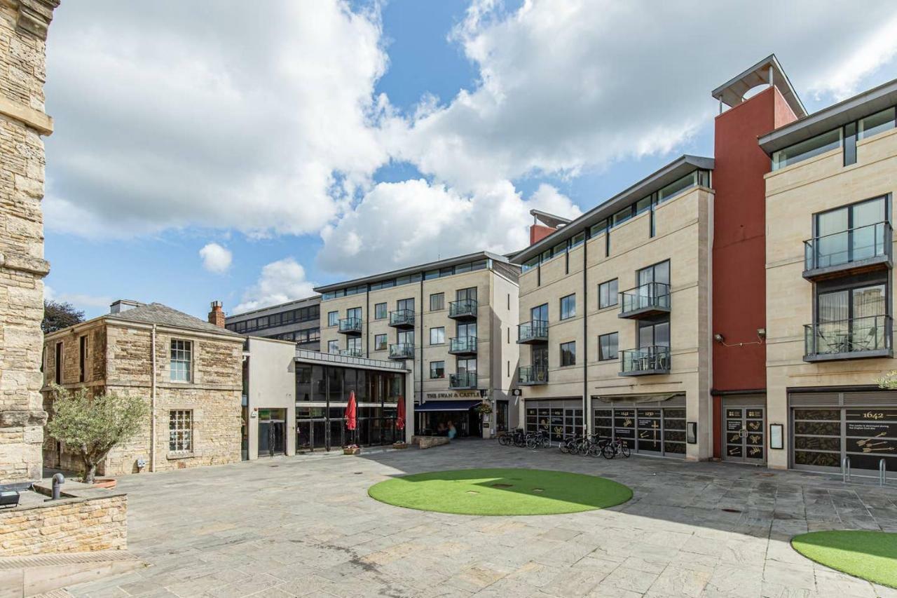 Oxfordshire Living - The Lewis Apartment - Oxford Bagian luar foto