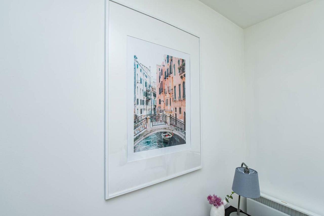 Oxfordshire Living - The Lewis Apartment - Oxford Bagian luar foto