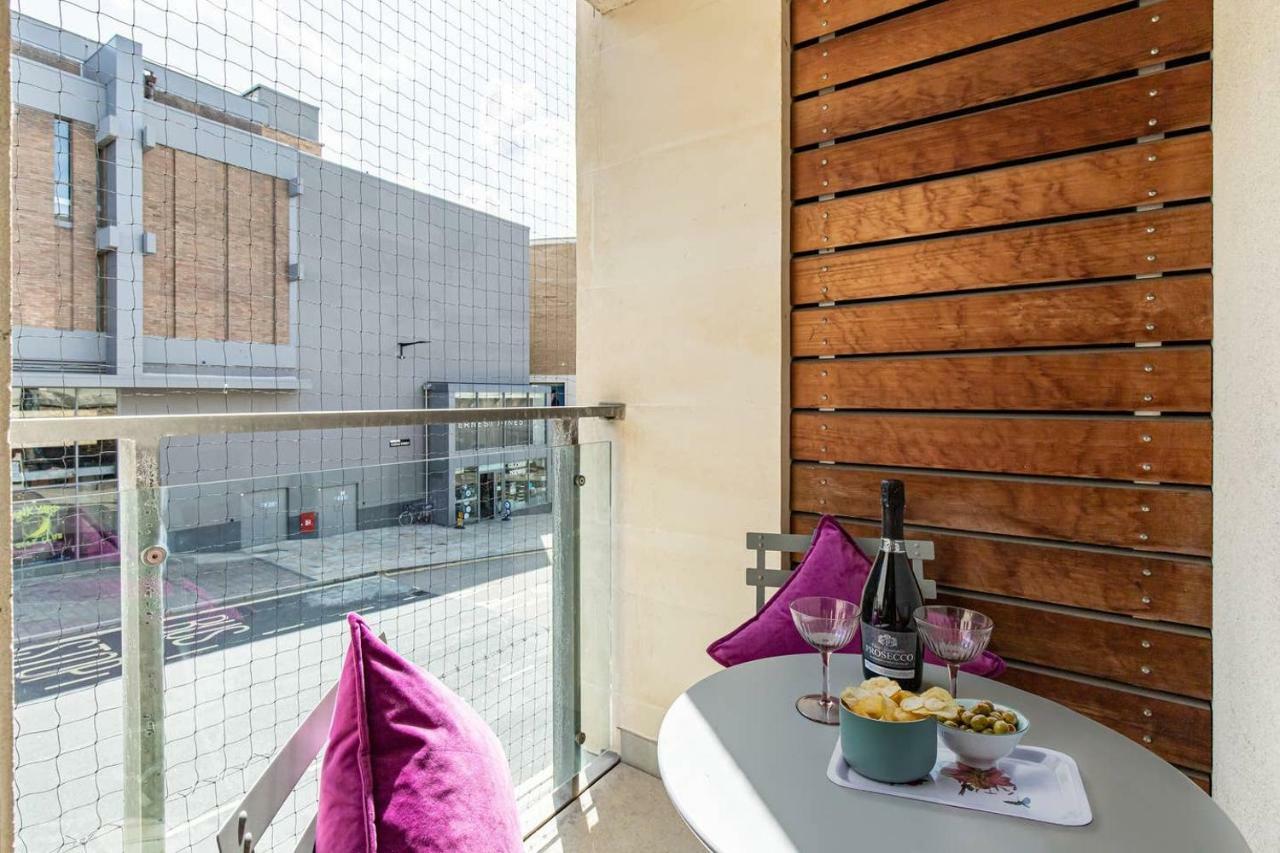 Oxfordshire Living - The Lewis Apartment - Oxford Bagian luar foto